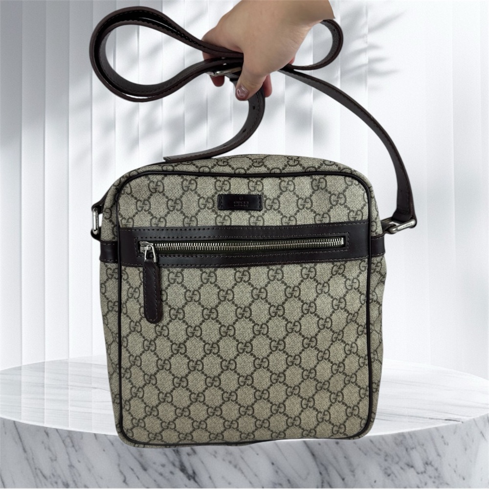 Gucci  Front Zip Leather Beige and Black GG Pattern Messenger Bag